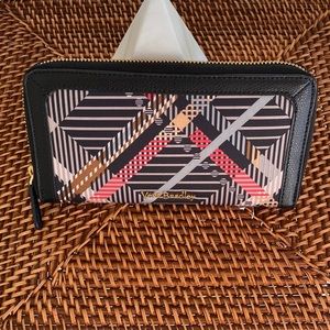 Vera Bradley Sofia Plaid Print Georgia Zip Close Wallet